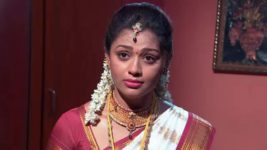 Kumkuma Puvvu (Maa Tv) S07 E06 Renuka, Kiran Spend The Night