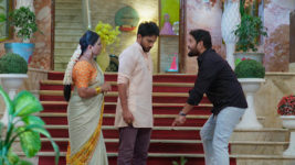 Kumkuma Puvvu (Maa Tv) S08 E2038 Arun, Amrutha Assist Bunty