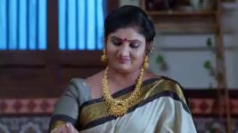 Kumkuma Puvvu (Maa Tv) S08 E2120 Bunty, Anjali in a Fix?