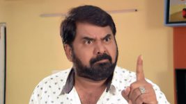 Kumkuma Puvvu (Maa Tv) S08 E274 Jayachandra Warns Surendra