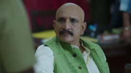 Lagnachi Bedi S01E08 Madhurani, Raghav Come Close Full Episode