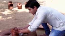 Saraswatichandra S01E24 Saraswatichandra's struggles Full Episode