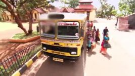 Saraswatichandra S02E40 Saras gifts Kumud a mobile Full Episode