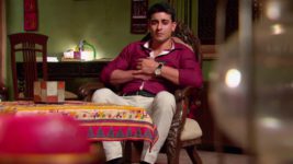 Saraswatichandra S07E73 Ghuman's associates kidnap Kabir Full Episode