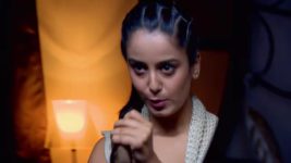 Saraswatichandra S11E07 Pooja's Spirit Scares Prashant Full Episode Saraswatichandra S11E07 Pooja's Spirit Scares Prashant Full Episode