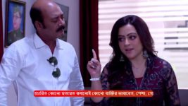 Jagadhatri S01 E606 26th April 2024