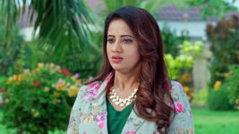 Jagadhatri (zee telugu) S01 E207 17th April 2024