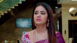 Jagadhatri (zee telugu) S01 E216 27th April 2024