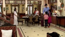 Jolnupur S25 E18 Samrat leaves the house