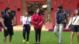 Bigg Boss Telugu (Star Maa) S06E02 Day 1 - Divide and Rule Full Episode