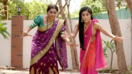 Ek Aastha Aisi Bhi S02E20 Shiv Gets A Paralytic Attack Full Episode