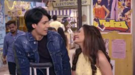 Jijaji Chhat Per Hain S01E496 Elaichi Confesses Her Relationship Full Episode