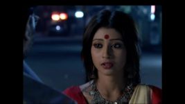 Jolnupur S01 E31 Stranger lends a helping hand