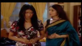 Bou Kotha Kao S01 E38 Neelima Rebukes Mouri