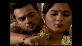 Chokher Tara Tui S04E35 The newlyweds spend time together Full Episode Chokher Tara Tui S04E35 The newlyweds spend time together Full Episode
