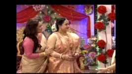 Chokher Tara Tui S09E30 Stranger at Aporupa's wedding! Full Episode