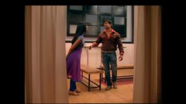 Dill Mill Gayye S1 S03E36 Armaan Hugs Muskaan Accidentally Full Episode