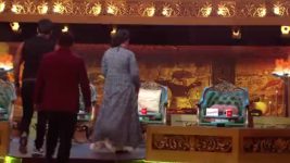 Hashiwala & Company S01E13 Asrani Graces the Stage Full Episode