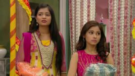 Mere Angne Mein S02E14 Renu apologises to Sarla Full Episode