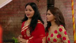 Mere Angne Mein S02E19 Sarla, the drama queen! Full Episode