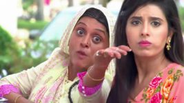 Mere Angne Mein S04E44 Amit, Sarla Fall Into Pit! Full Episode