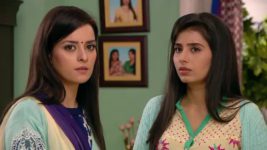 Mere Angne Mein S05E30 Makdi and Sharmili spy on Pari Full Episode