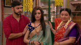 Mere Angne Mein S07E18 Bansi Steals Riya's Money Full Episode