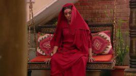 Mere Angne Mein S08E17 Raghav Gets a Gajra for Khusiya Full Episode