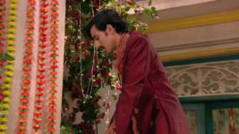 Mere Angne Mein S08E25 Shanti Shows a Video to Raghav Full Episode