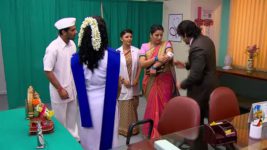 Mere Angne Mein S12E34 Will Preeti Obey Pari? Full Episode