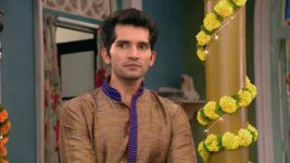 Mere Angne Mein S13E12 Lucky, Preeti Get Engaged! Full Episode