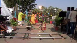 Mere Angne Mein S15E15 Shivam Apologises To Riya Full Episode