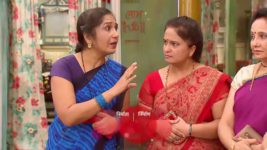 Mere Angne Mein S17E56 Preeti To Show Aarti The Door Full Episode