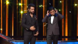 Nach Baliye S07E17 Amruta, Himanshoo put on a show Full Episode Nach Baliye S07E17 Amruta, Himanshoo put on a show Full Episode