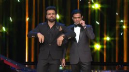 Nach Baliye S07E19 Upen, Karishma's stunning act Full Episode Nach Baliye S07E19 Upen, Karishma's stunning act Full Episode