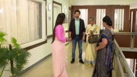 Pardes Mein Hai Meraa Dil S04E26 Harjeet Holds Mangal At Gunpoint Full Episode