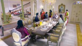 Rishton Ka Chakravyuh S03E23 Anami Bakes for Adhiraj Full Episode