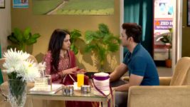 Tumi Ashe Pashe Thakle S01 E179 Parvati's Compassionate Gesture