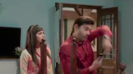Lagnachi Bedi S01 E762 Guruji Loses His Temper