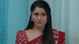 Madhuranagarilo (Star Maa) S01 E400 Radha Reassures Shyam