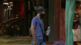 Bigg Boss OTT S03 E03 Food Portion Par Debate