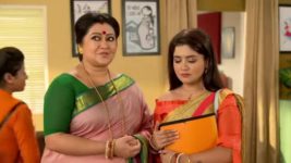 Guriya Jekhane Guddu Sekhane S01E322 Sukumar Stuns Guriya Full Episode