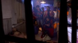 Guriya Jekhane Guddu Sekhane S01E63 Ishita Is Threatened Full Episode