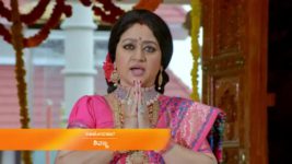 Paaru S01E827 16th February 2022 Full Episode