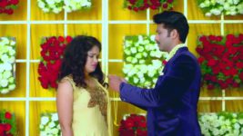 Paaru S01E94 10th April 2019 Full Episode