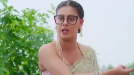 Swapnodana S01 E719 Ishaan receives Sarbaraj's surprise