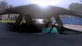 CID S01E1513 Chalti Gaadi Mein Maut Full Episode