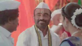 Yed Lagla Premach (Star Pravah) S01 E52 Raaya's Help to Manjiri