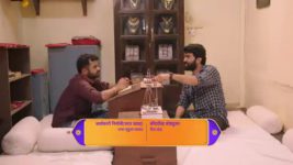 Sadhi Mansa S01 E130 Satyajeet Returns the Chain