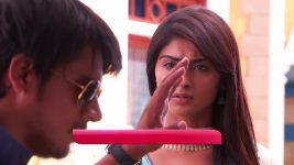 Do Dil Ek Jaan S01 E10 Raghu breaks window panes